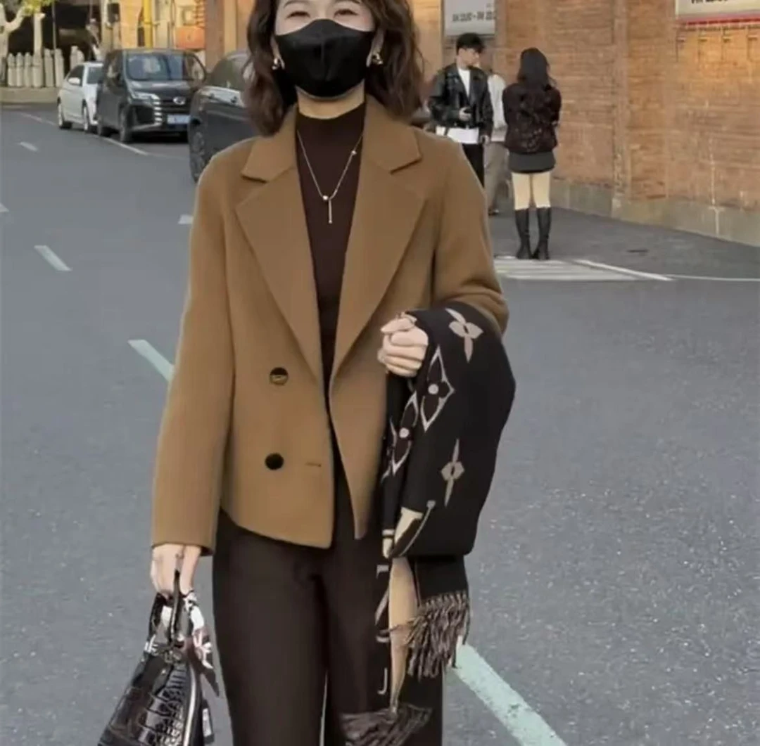 春秋爆款直筒版西装翻领气质版型短款外套