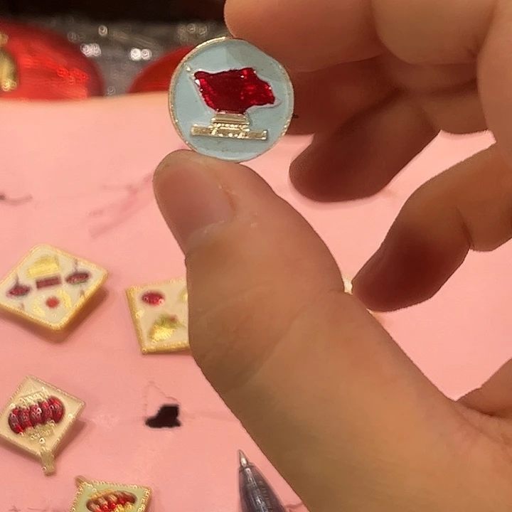 随***安一一一一一一一高贵轻透