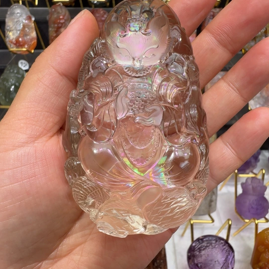 未镶嵌颈饰水晶今****？九尾狐