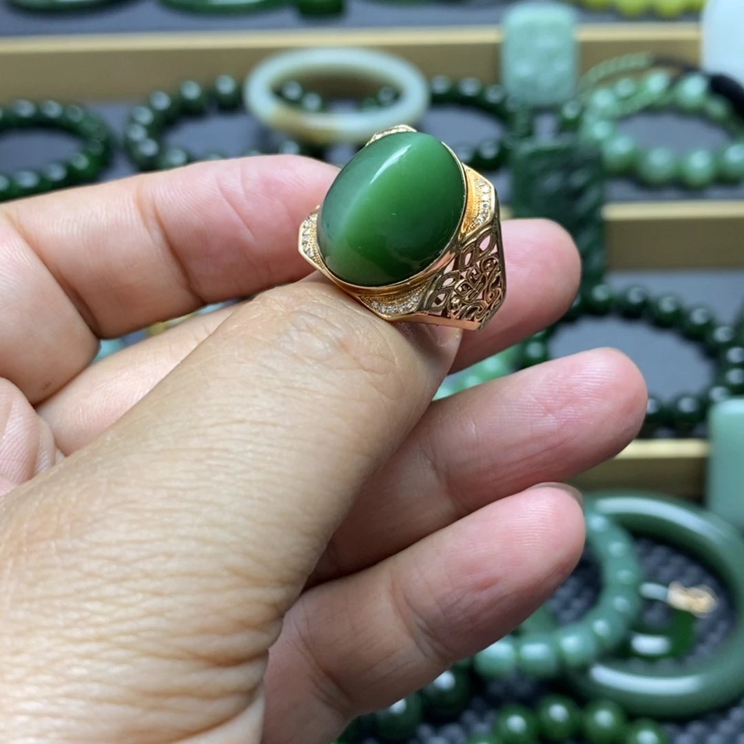 和田玉（碧玉）戒指18K金镶嵌二****定