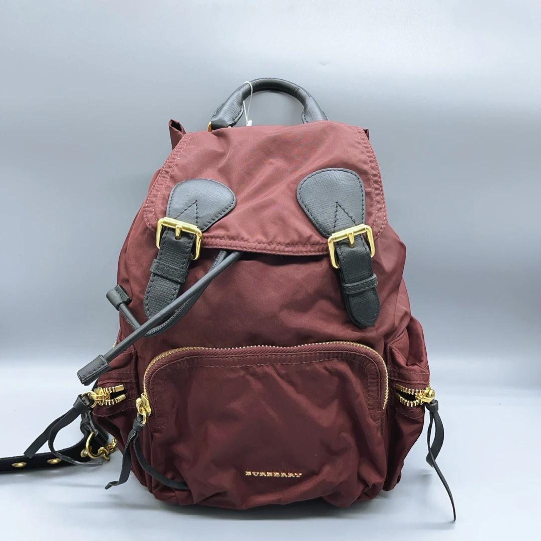 95新 BURBERRY/博柏利   红色双肩包 1597 3047