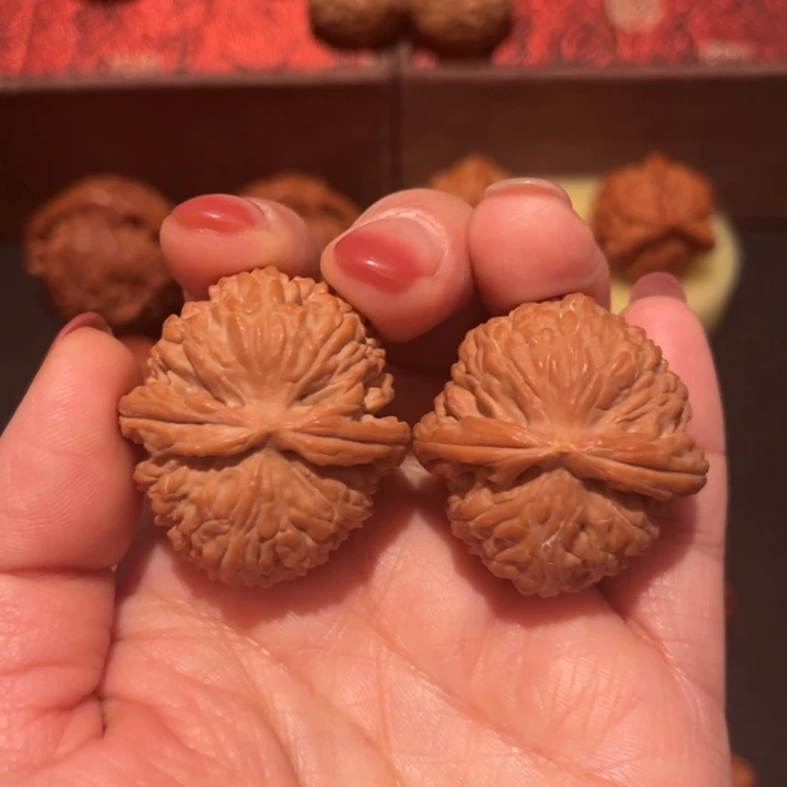吊坠文玩核桃白狮子