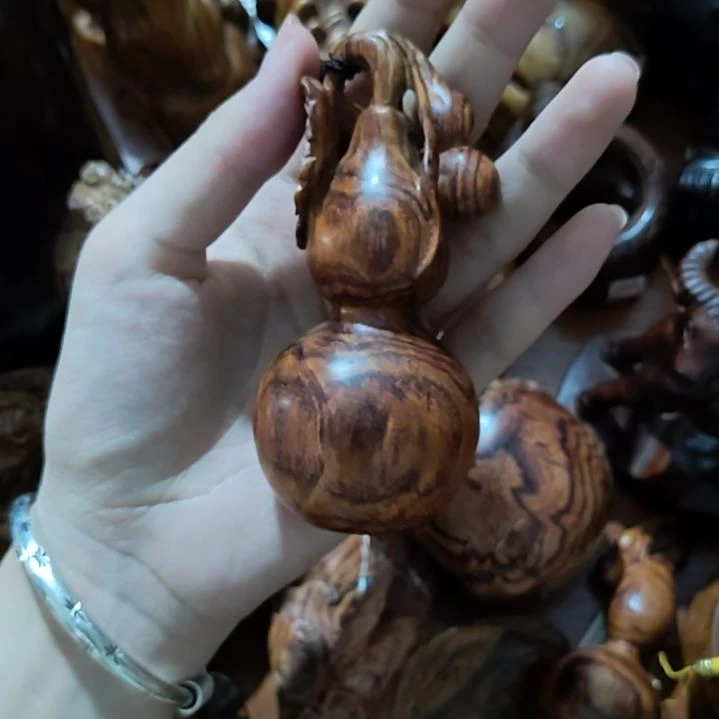 檀香紫檀（小叶紫檀）海南黄花梨