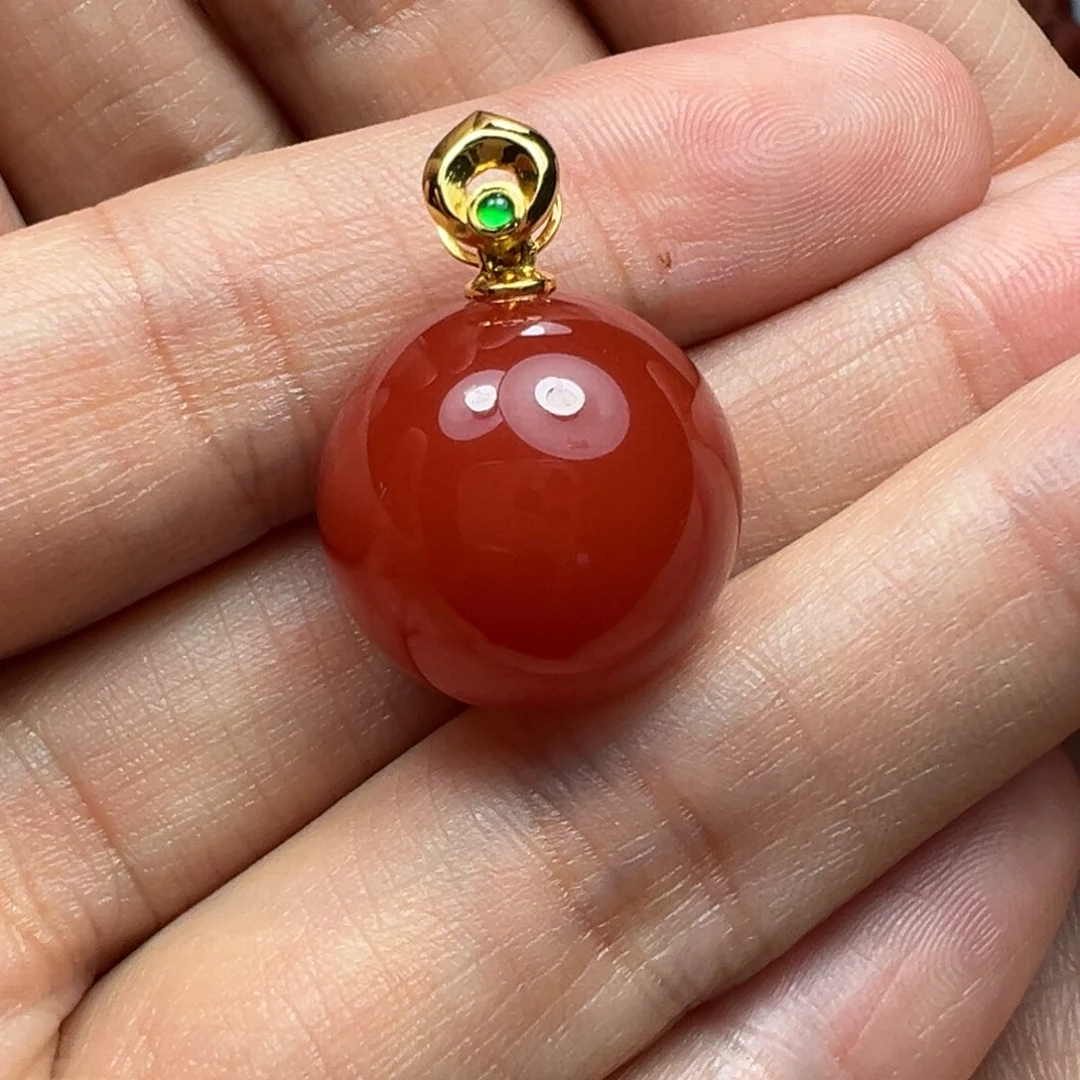 南红玛瑙18K金镶嵌吊坠