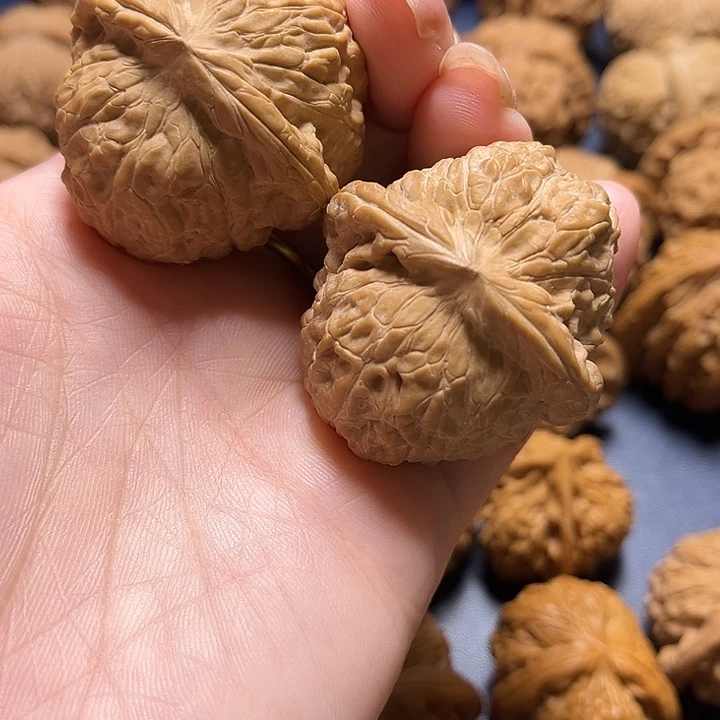 把件文玩核桃南路40