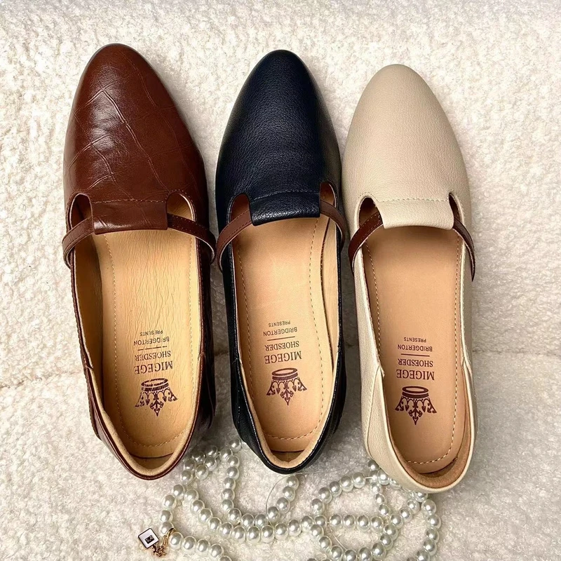 法式不累脚小跟单鞋女春秋尖头低跟粗跟小皮鞋软皮软底