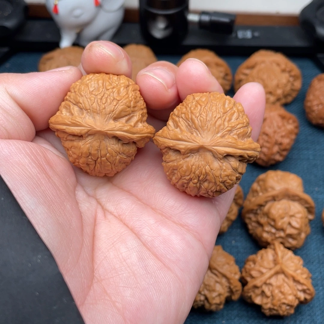 啊***哈把件文玩核桃全品乾隆磨37