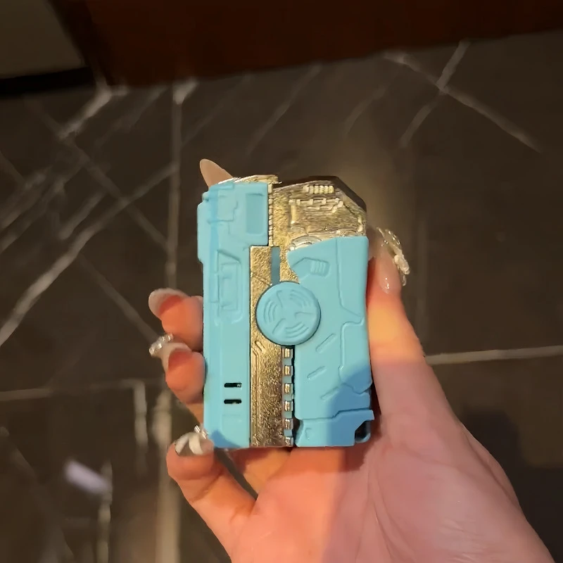 个性网红陀螺折叠防风红色火焰打火机可旋转解压潮流漂亮ins气质