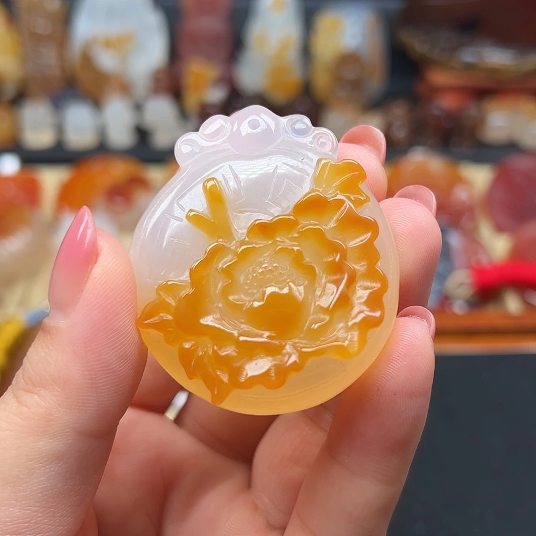 玛瑙/玉髓颈饰未镶嵌