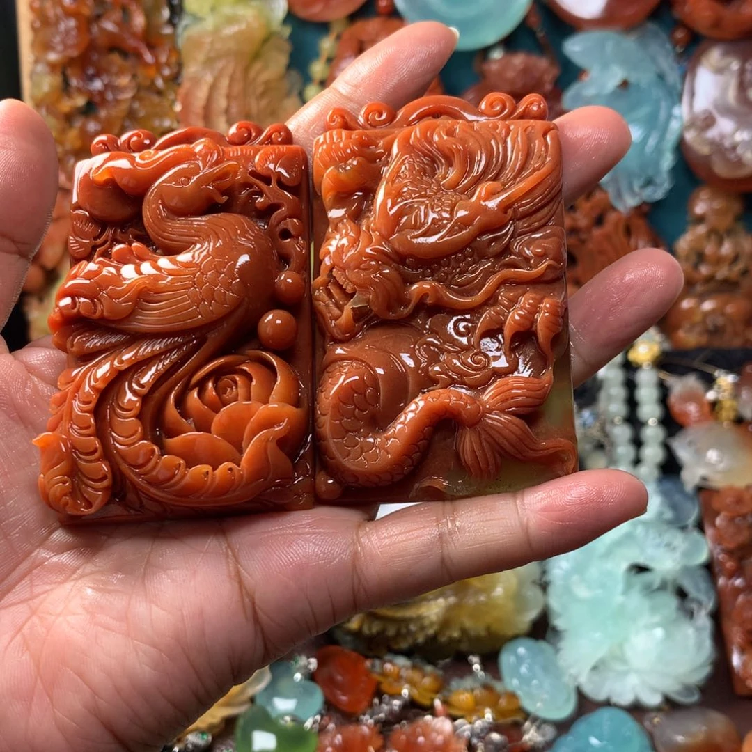 蛇纹石玉挂坠未镶嵌中***慧