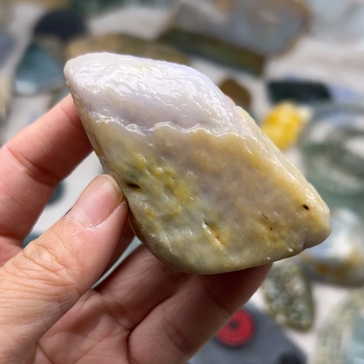 定制翡翠未镶嵌毛料