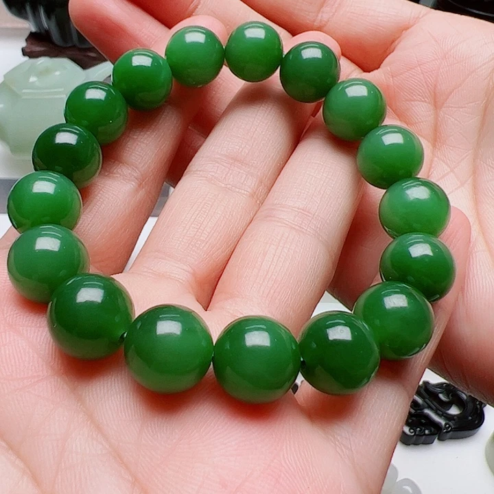 黑***糊未镶嵌和田玉（碧玉）挂件