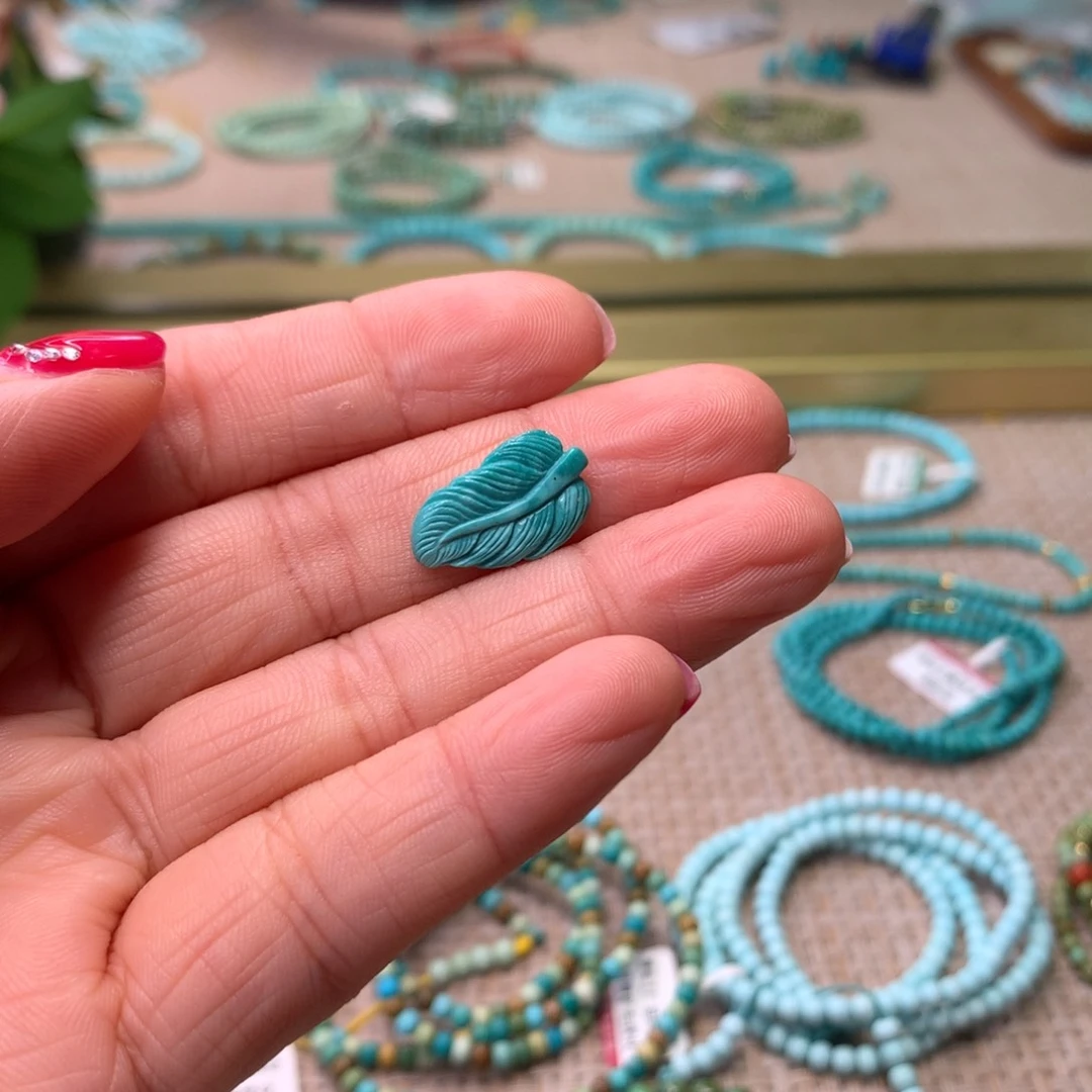 未镶嵌绿松石配饰酥**?