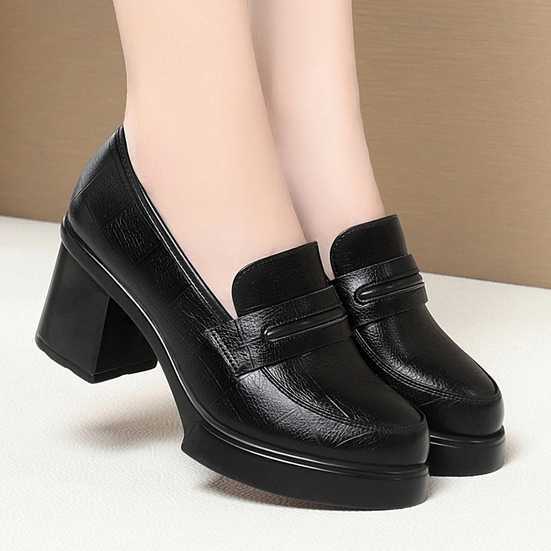 春秋新款乐福鞋软皮通勤妈妈鞋高跟工作鞋轻便防水台小皮鞋女单鞋