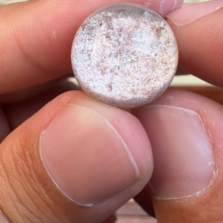 珠宝半成品水晶未镶嵌15.5粉白幽灵