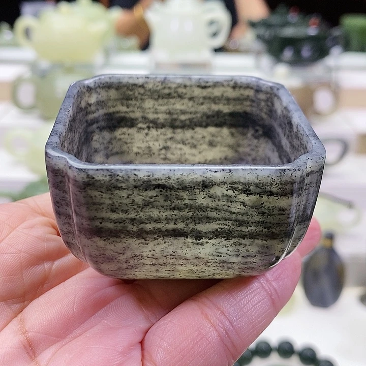 未镶嵌和田玉挂件茶杯80m l