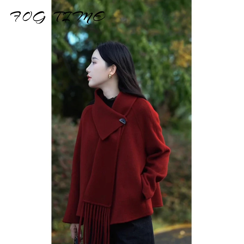 氛围感围巾毛呢外套女2024秋冬新款休闲宽松短款大衣气质女装上衣