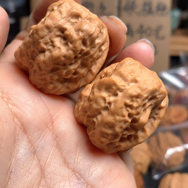 桃核把件鬼脸43尺寸