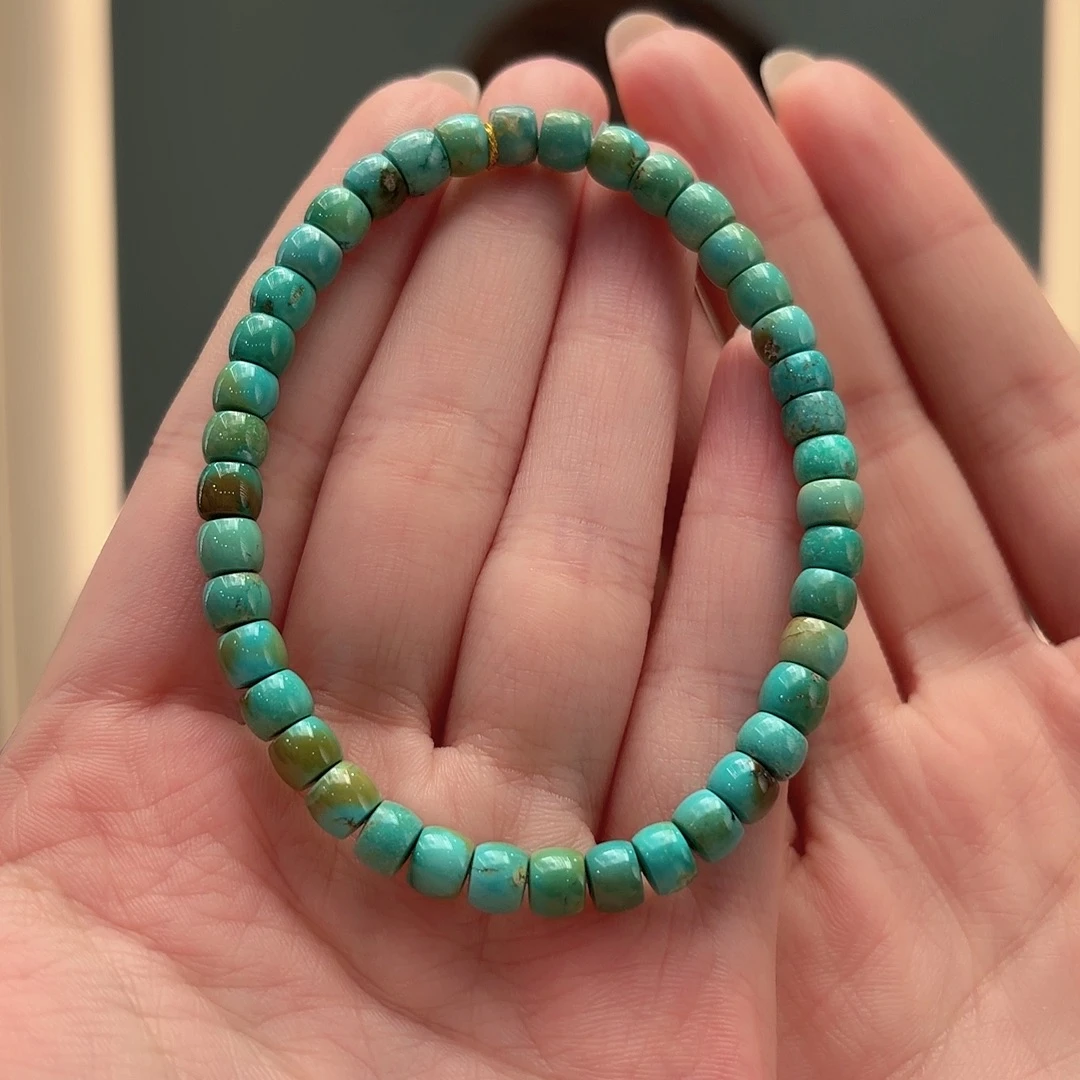 绿松石未镶嵌颈饰