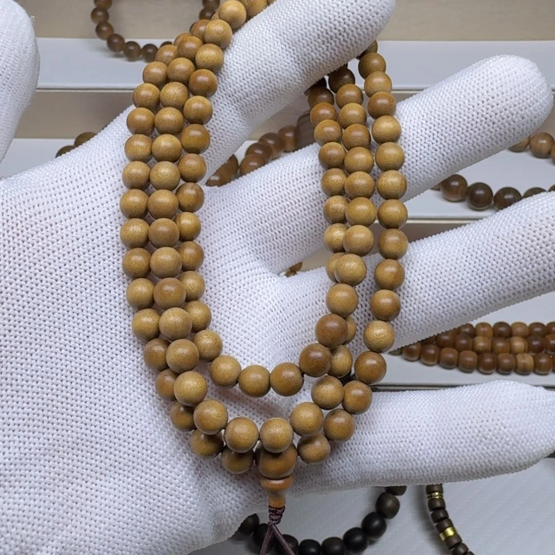 羽***子檀香木老山檀香顺纹0.6×108颗，柔和奶香奶甜