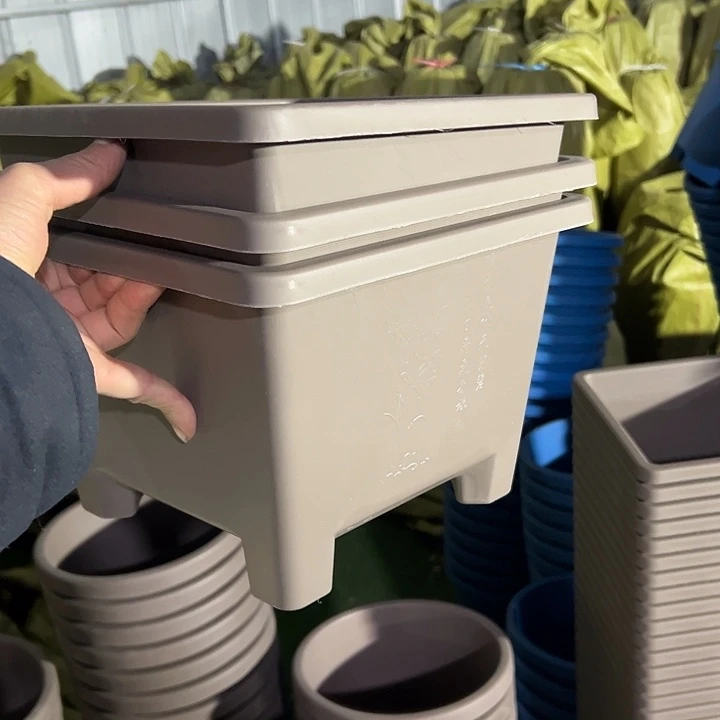 咖色方球根26外径19高3个盆