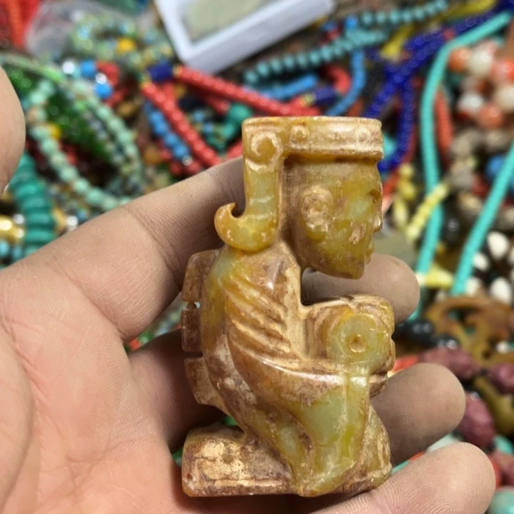 未镶嵌和田玉（糖玉）挂件