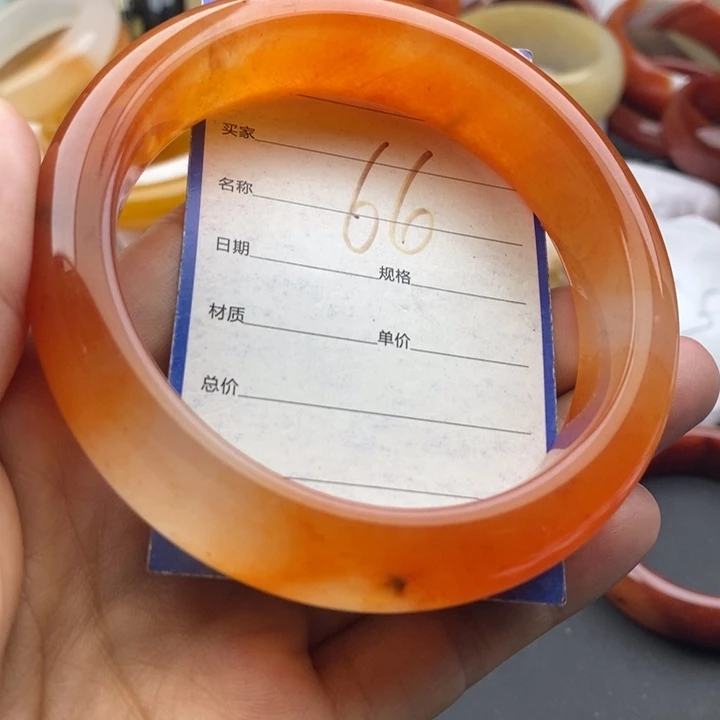 石英质玉未镶嵌手镯