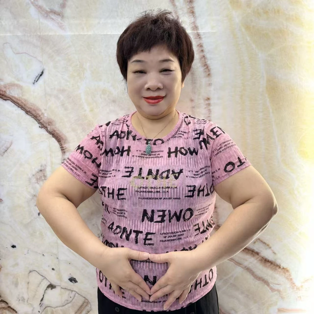 2025新款妈妈装夏季气质休闲字母圆领短袖上衣