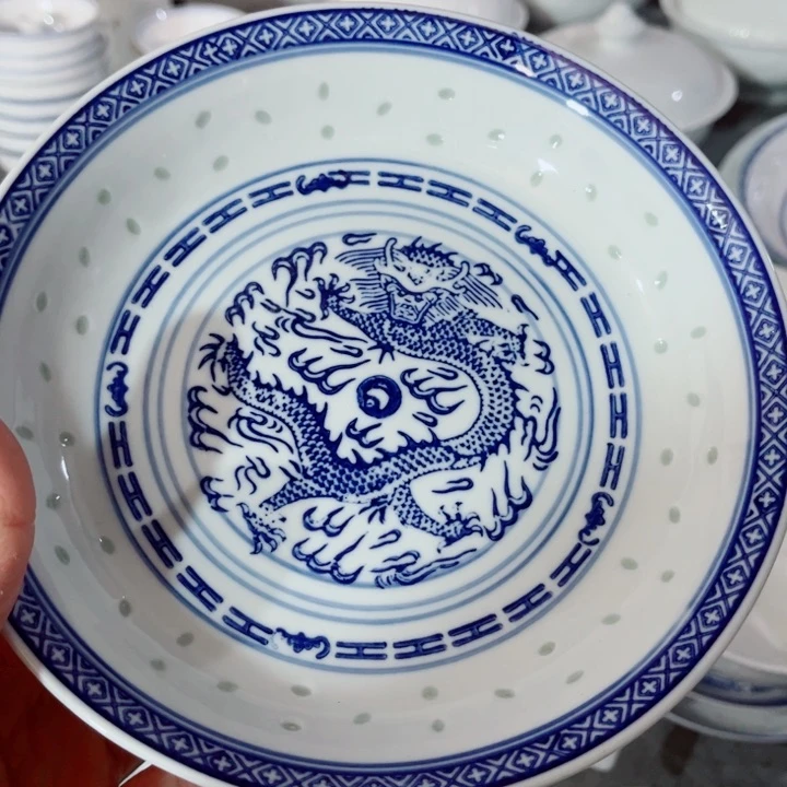 青花玲珑8寸窝盘龙纹