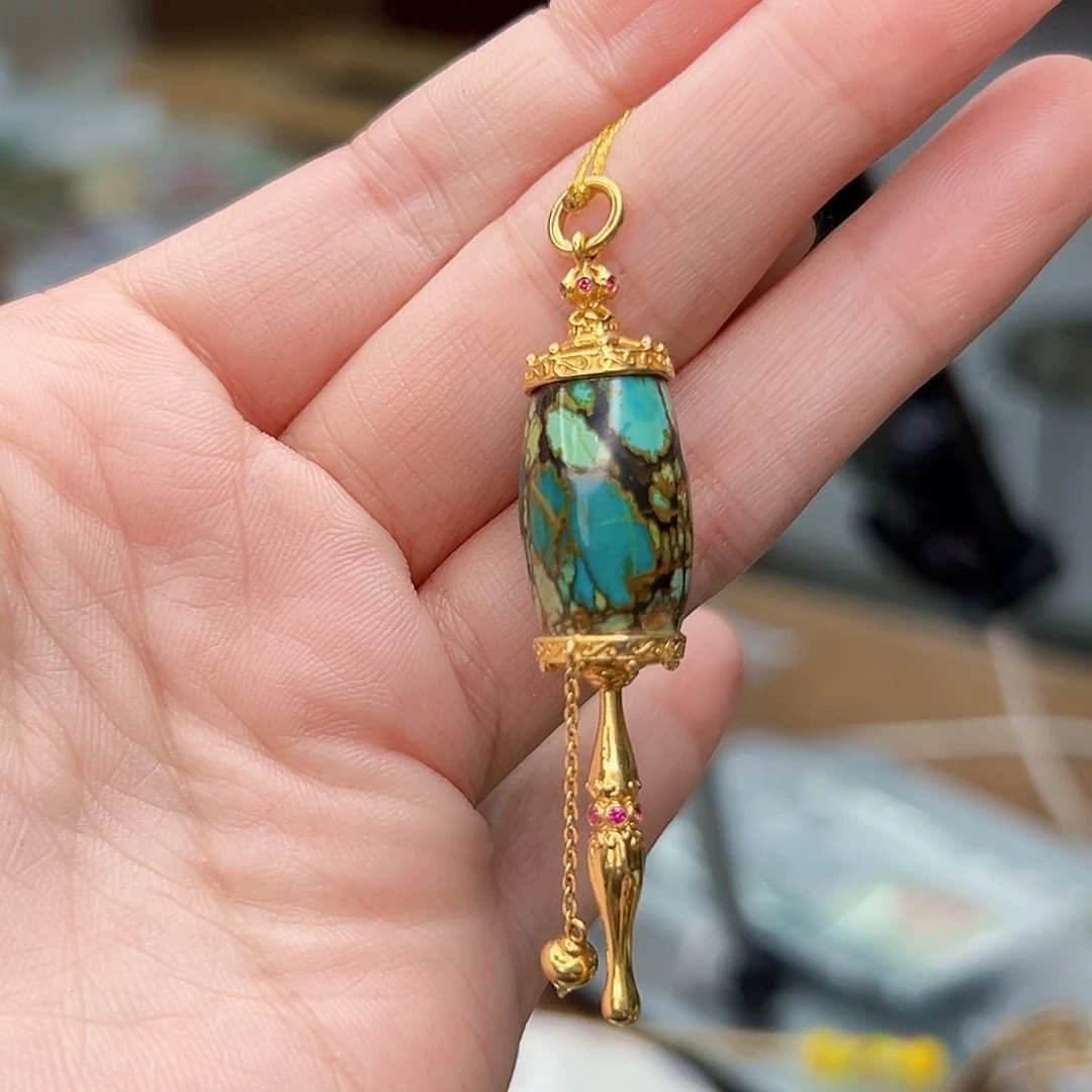 绿松石珠宝奇石18K金镶嵌