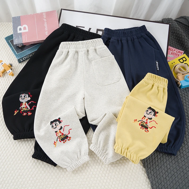 哪吒男童女童裤子春秋装2025新款儿童休闲宽松运动卫裤中大童