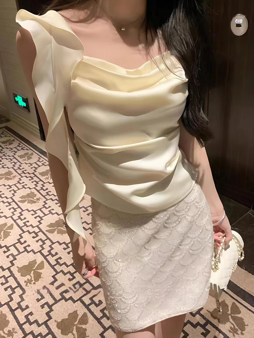 法式荡领缎面无袖吊带背心女2025夏季新款高级感气质修身显瘦上衣