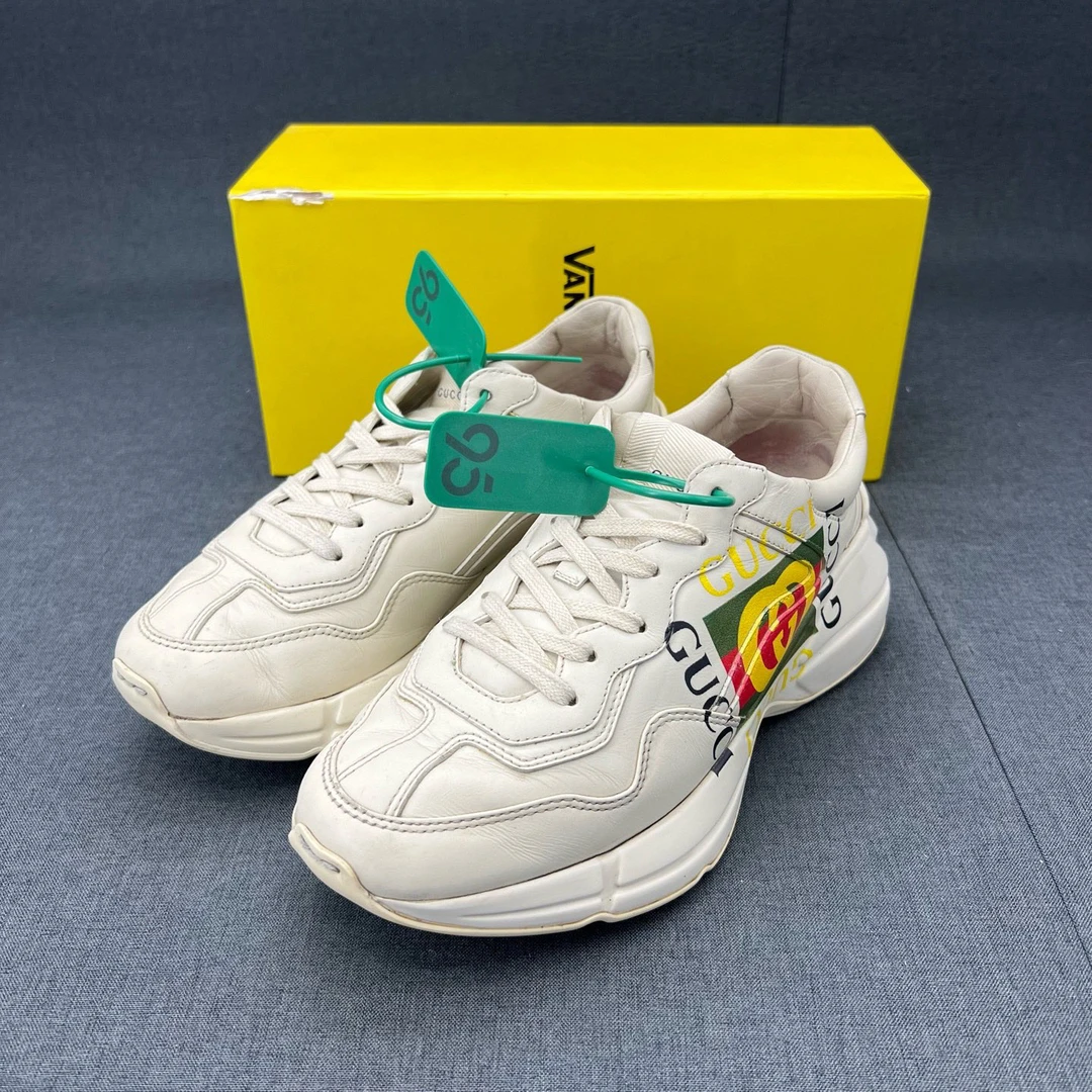 90新 GUCCI/古驰 码数39GUCCI古驰 Rhyton 双g 米白 配盒