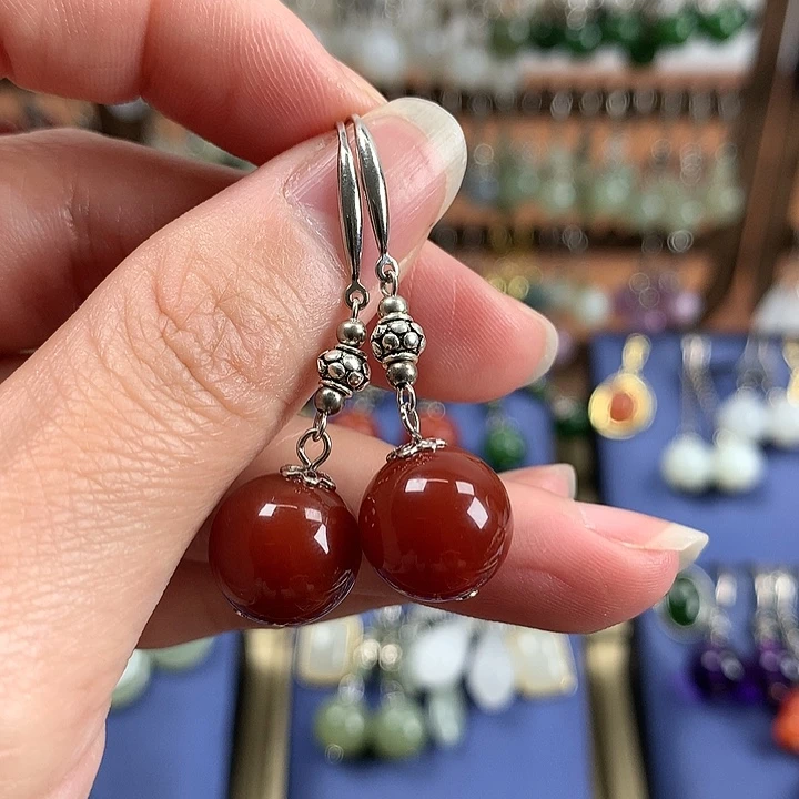 玛瑙/玉髓耳环银S925镶嵌12左右牛血红