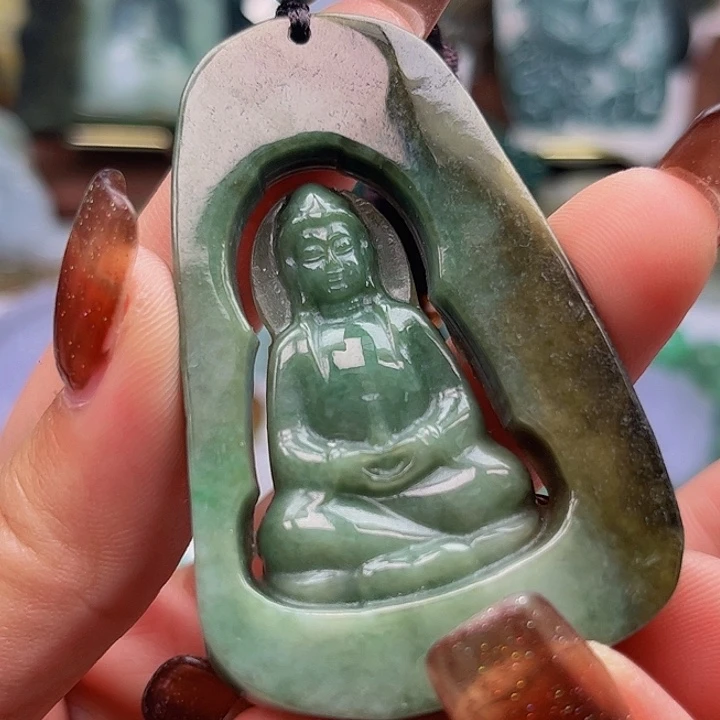 翡翠未镶嵌颈饰挂件