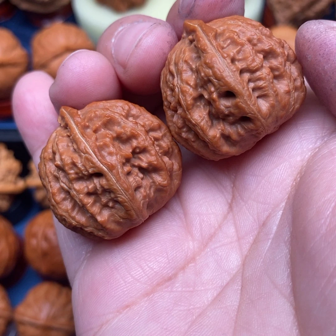 文玩核桃把件贝*亚手捻