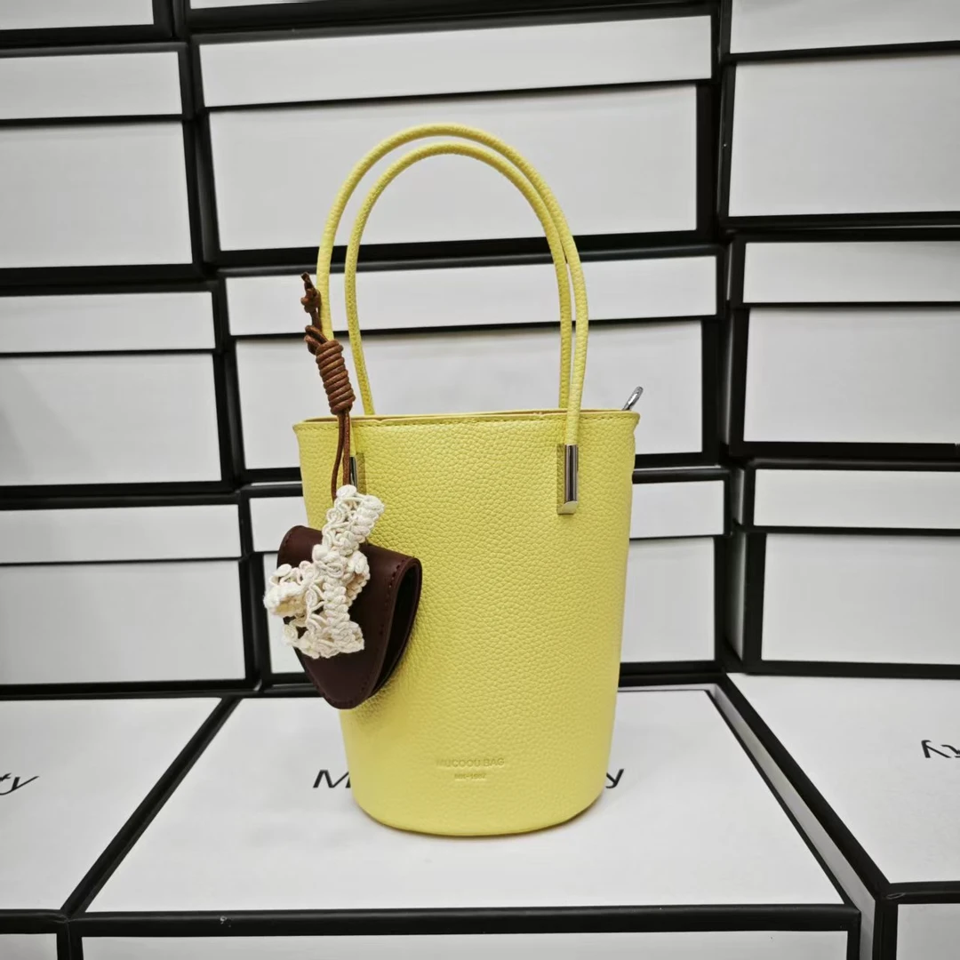 手拎包女士韩式单肩包水桶包百搭肩包手机袋磁扣轻奢