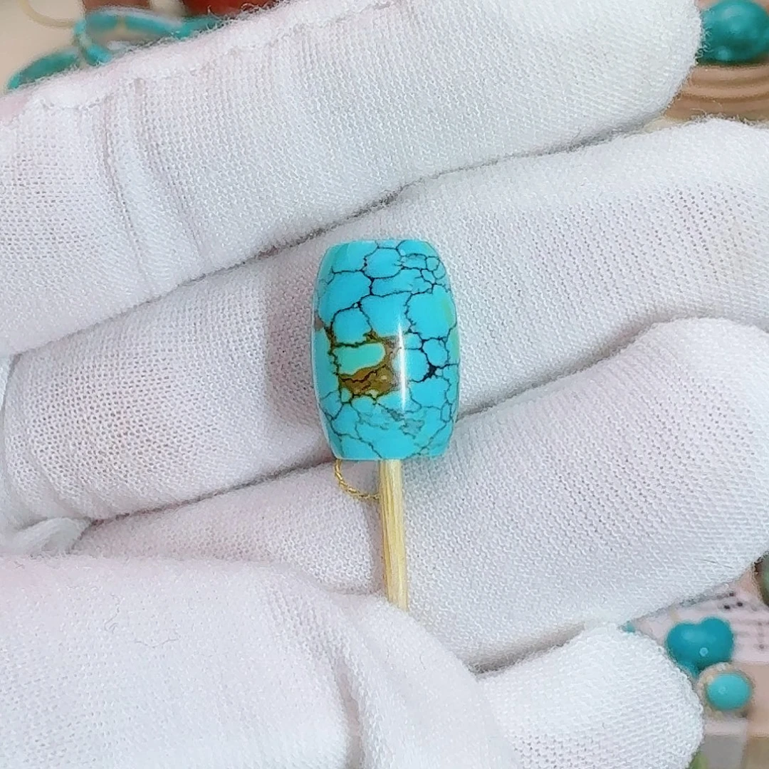 绿松石未镶嵌珠宝奇石高瓷蓝桶珠