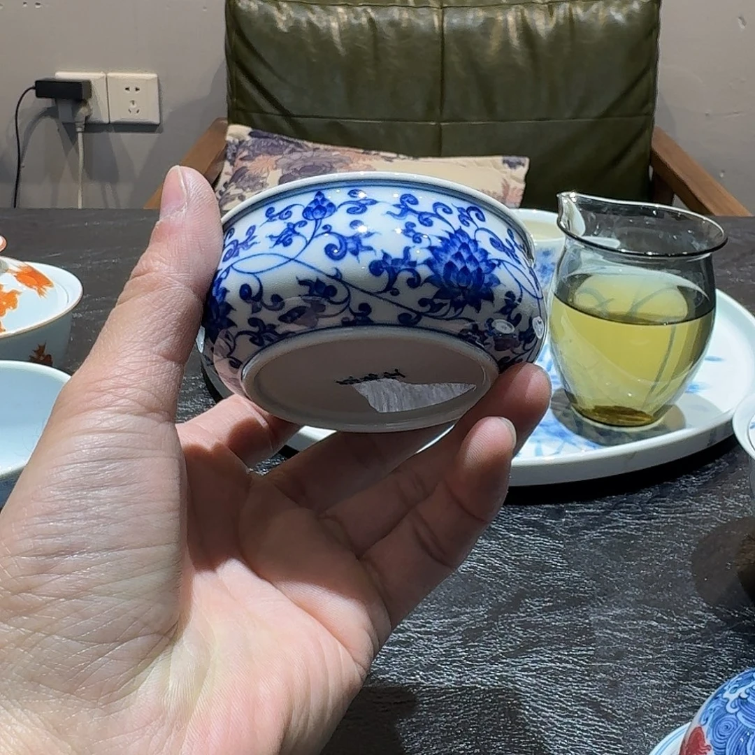 墨***白景德镇陶瓷。