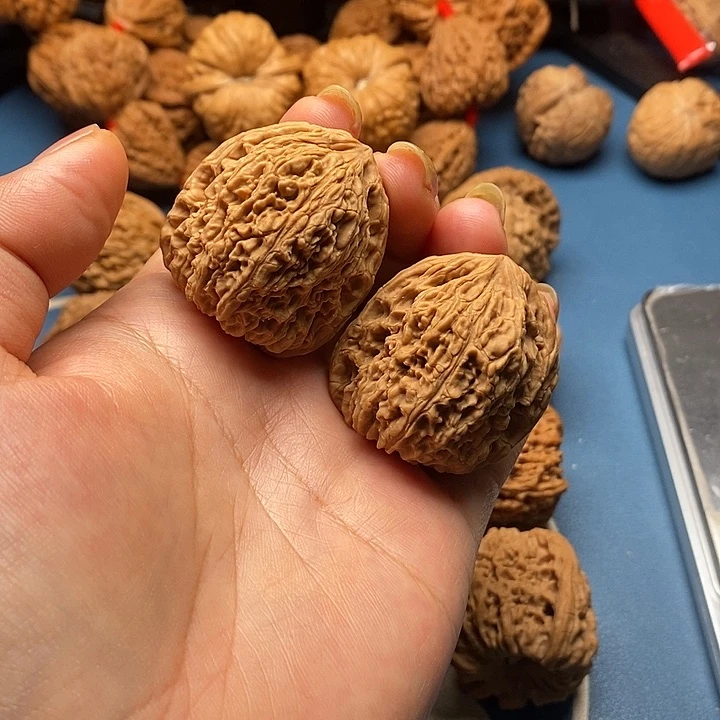 文玩核桃把件南疆