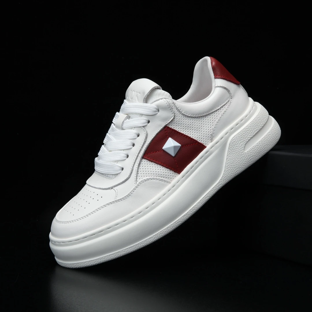 韩版男士时尚鞋子透气休闲版男鞋百搭潮流低帮跑步真皮男版春季鞋