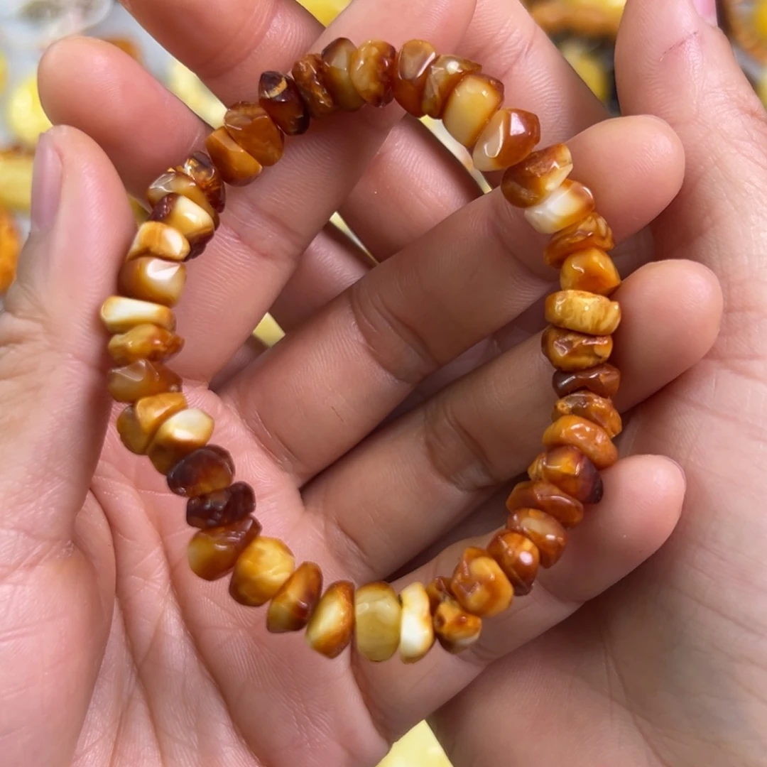 蜜蜡裸石未镶嵌蜜蜡