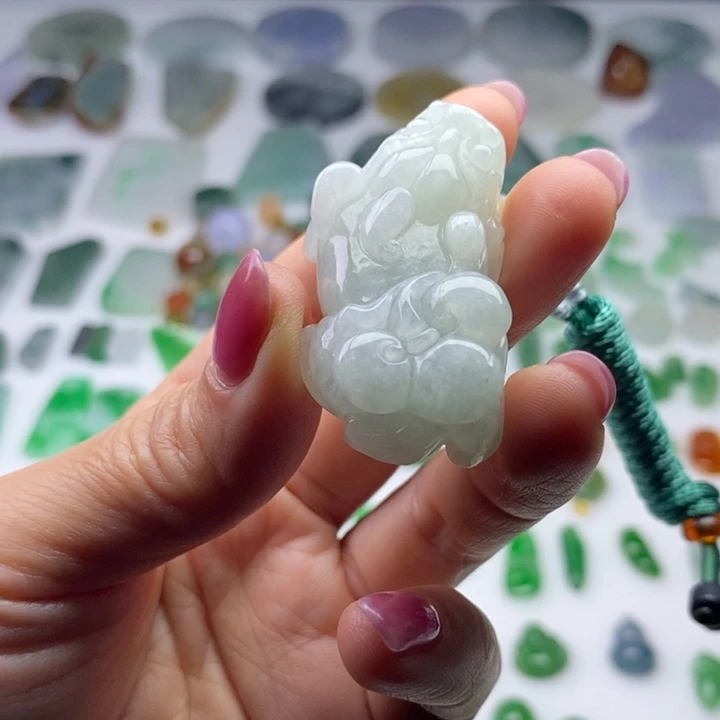 ****水翡翠未镶嵌挂件天然翡翠