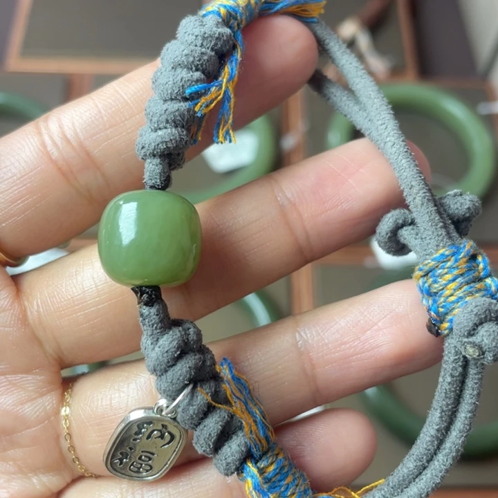 和田玉（糖玉）未镶嵌手链