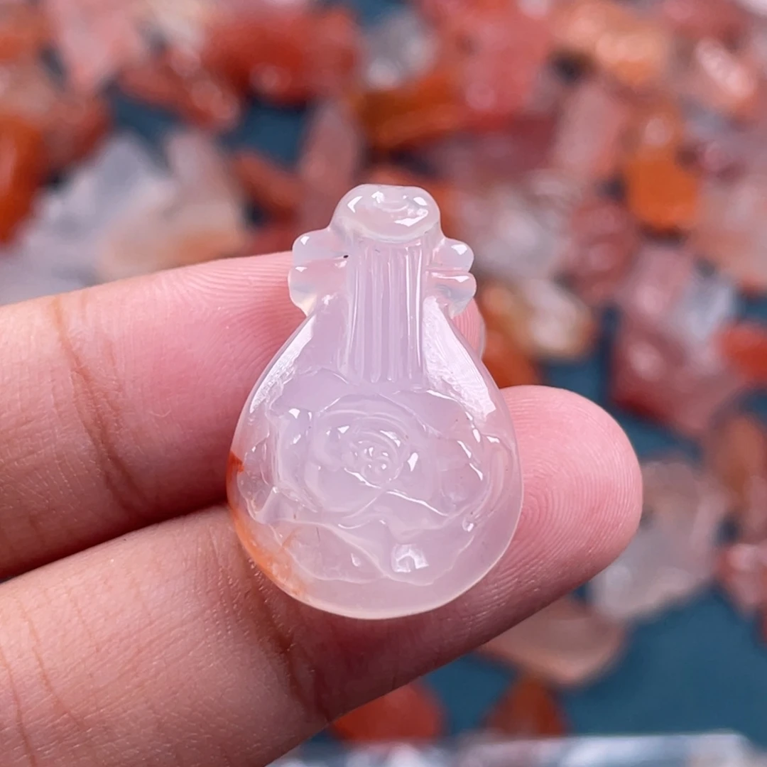 南红玛瑙未镶嵌挂件5204