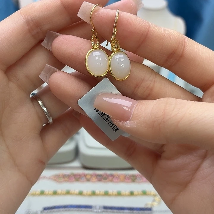 和田玉银S925镶嵌耳饰