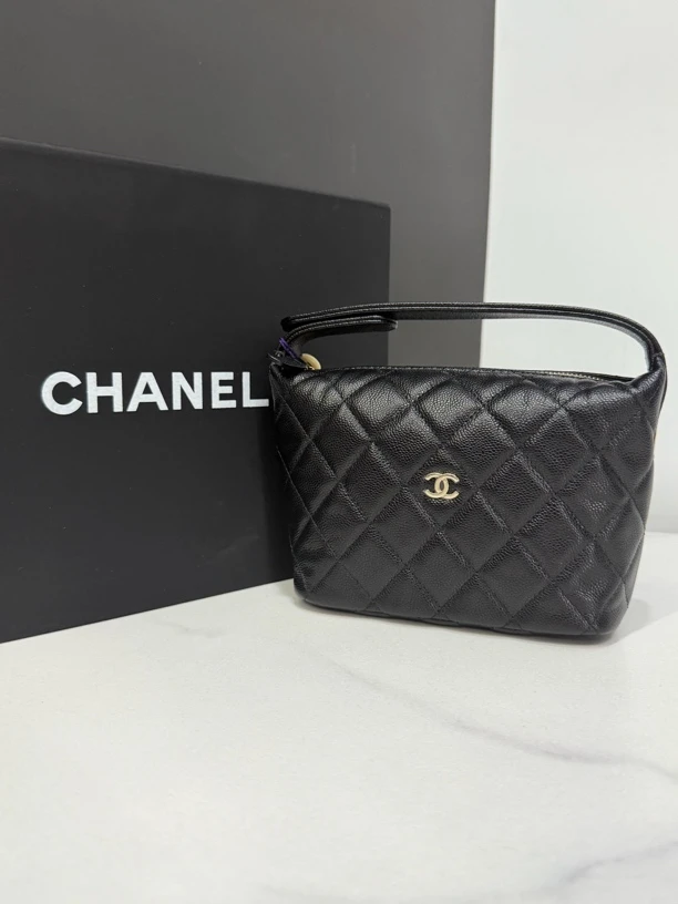 99新 Chanel/香奈儿 25C黑金hobo饭盒包芯片16cm/JJ5070801
