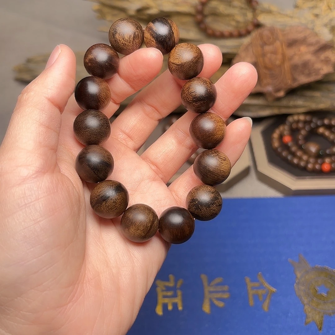 沉香手串越南芽庄黄棋楠瘤疤1.6