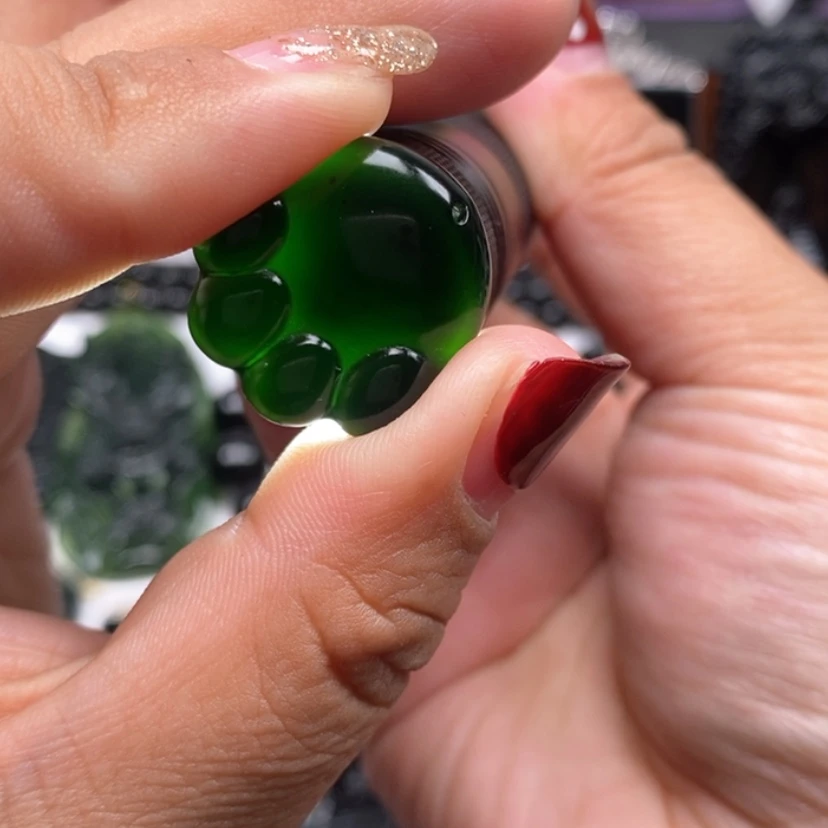 【闪购商品】蛇纹石玉颈饰未镶嵌