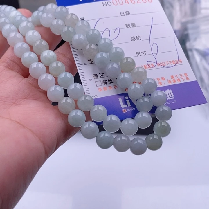 未镶嵌手链翡翠多样性